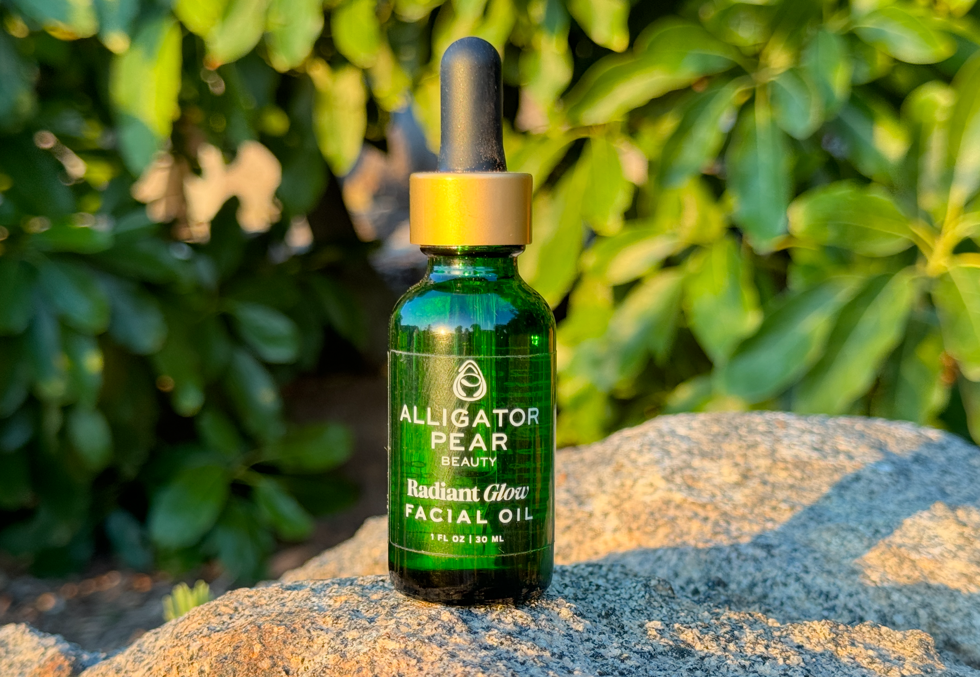 Hydrate 💧  Radiate ✨  Repeat 🔁