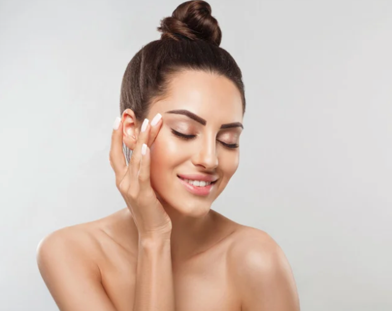 Reveal Your Radiance: The Secret to Glowing, Polished Skin!